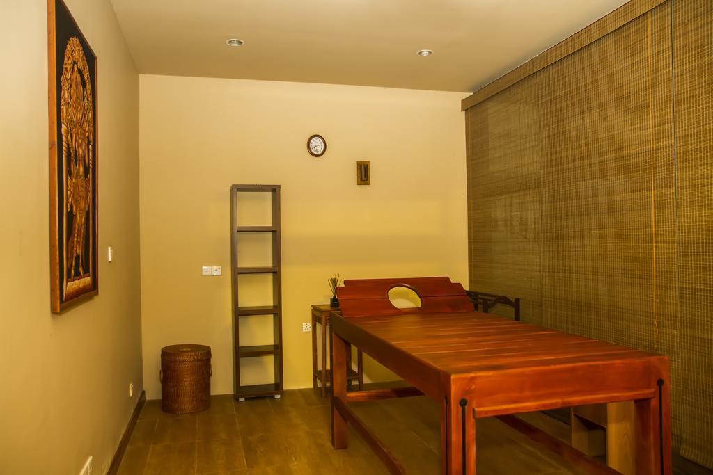 Hotel Villa Viana Marawila Extérieur photo